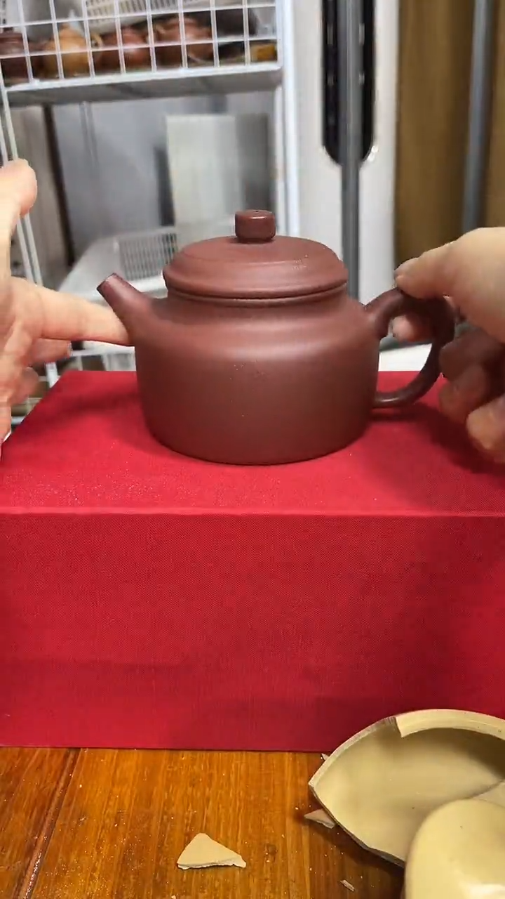 茶壶紫砂微瑕全砂底槽青德钟