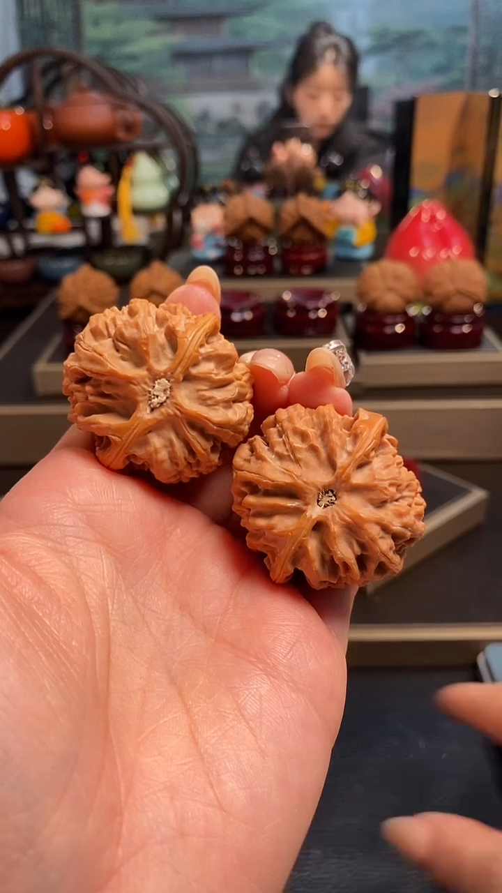 【闪购商品】文玩核桃把件A693苹果园39