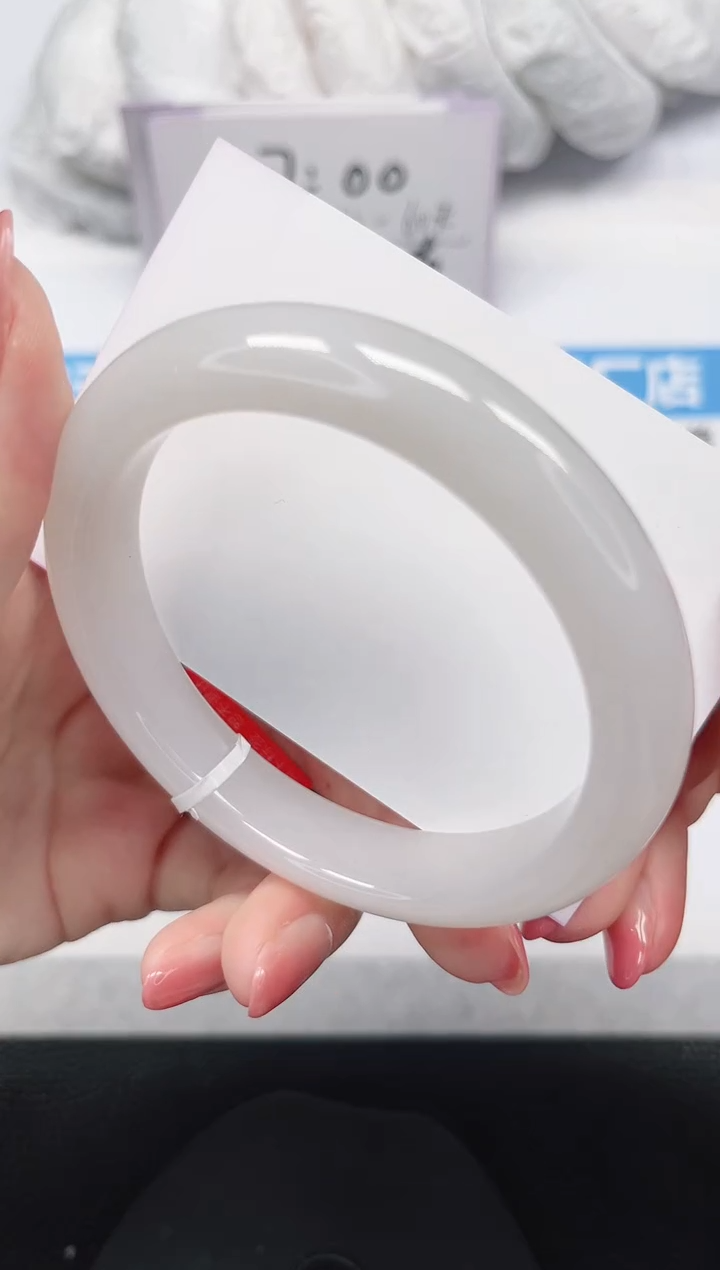 未镶嵌手镯石英岩玉185-60/61