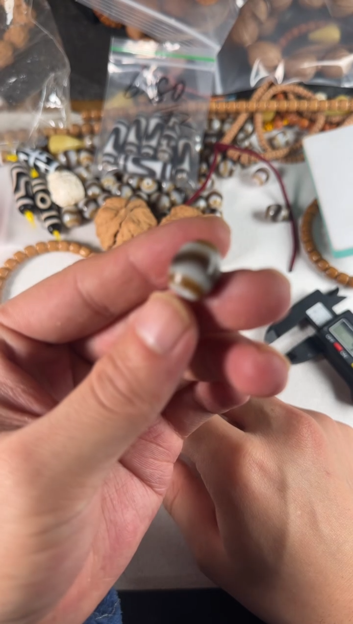 吊坠金刚菩提虎牙