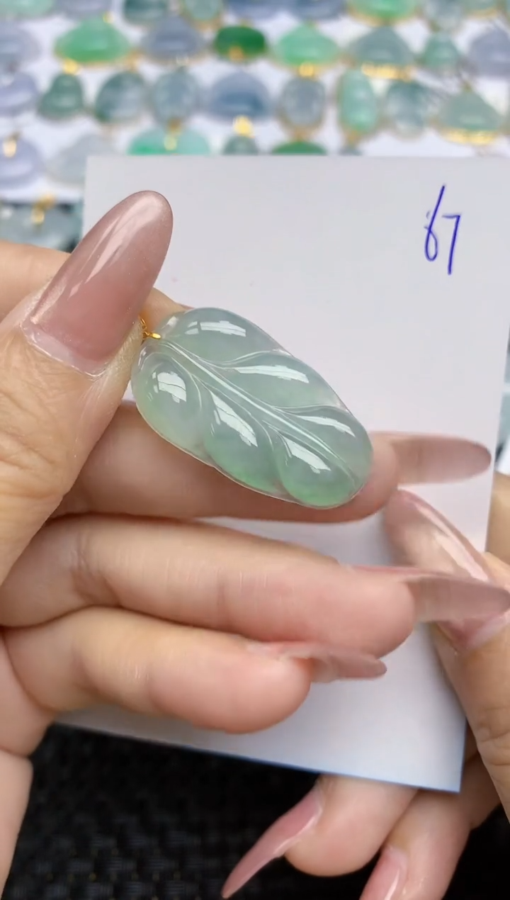 【闪购商品】翡翠颈饰18K金镶嵌天然A货翡翠 67