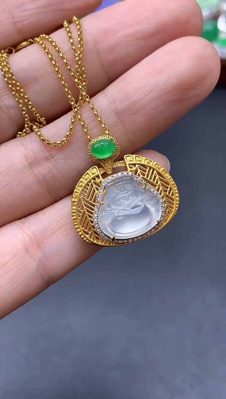 颈饰18K金镶嵌翡翠735-中国好珍宝