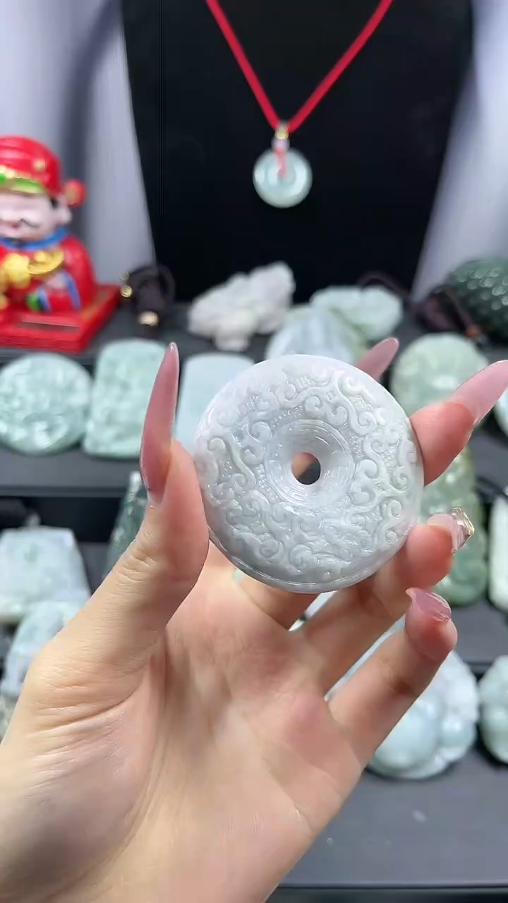 【闪购商品】翡翠颈饰未镶嵌仿古平安扣