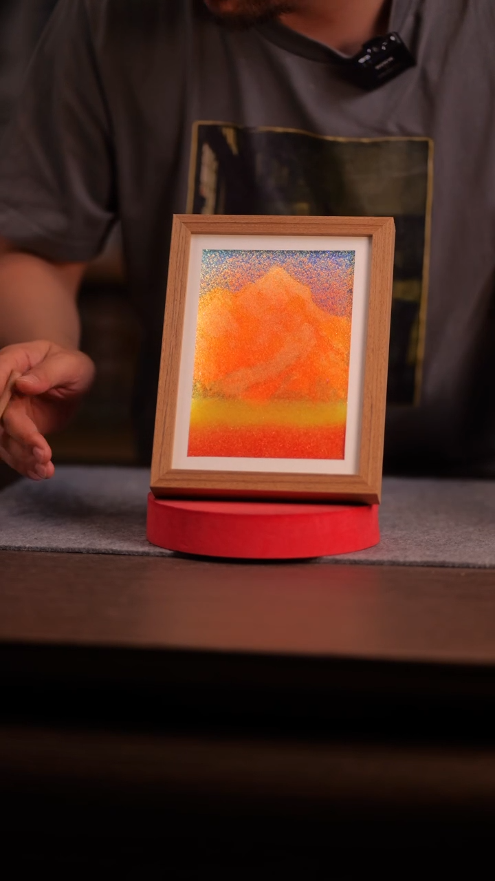 国画日照金山--8寸 流沙 手写- 带灯