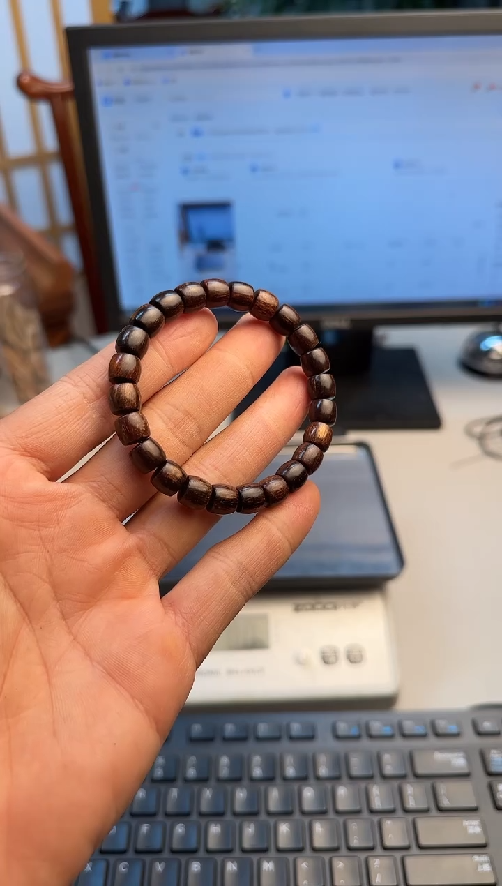 贡木无事牌巴布亚贡木