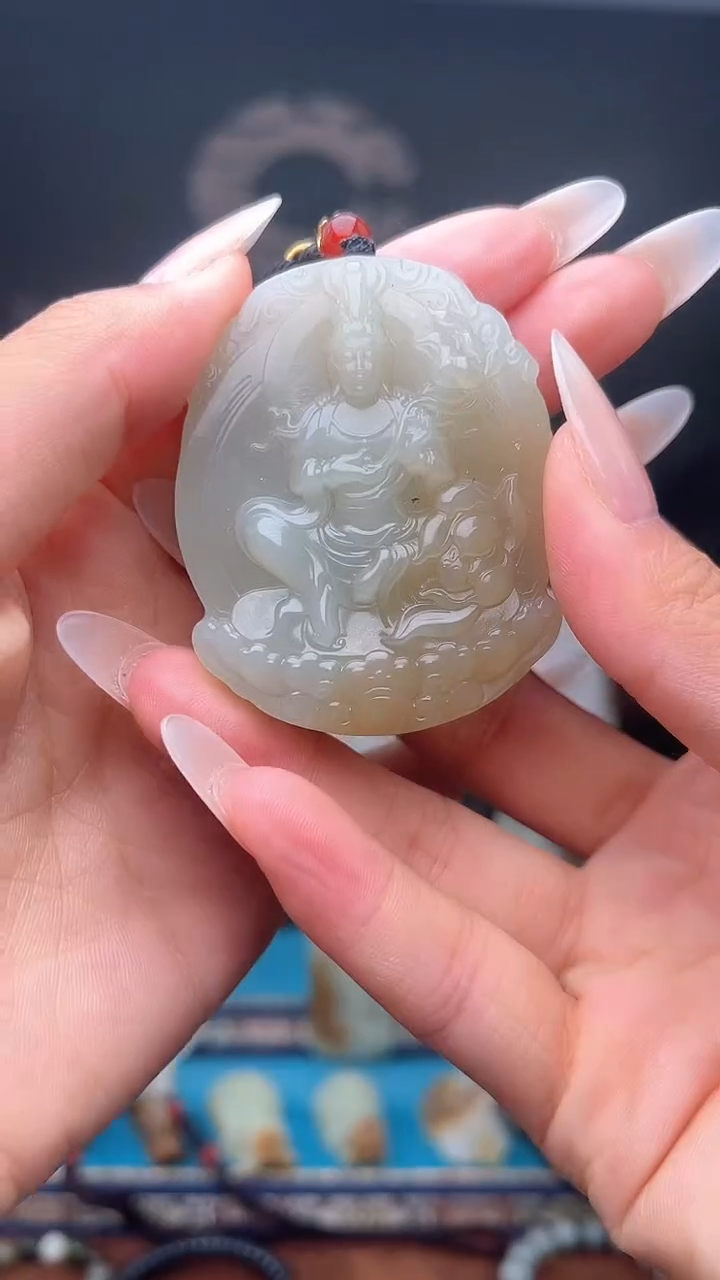 未镶嵌和田玉挂件1