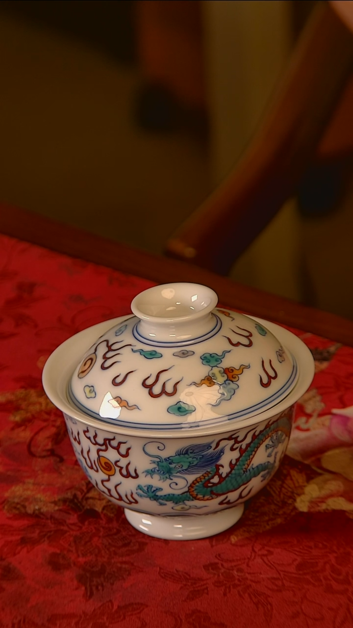 杯手工手绘杯杯很美丽