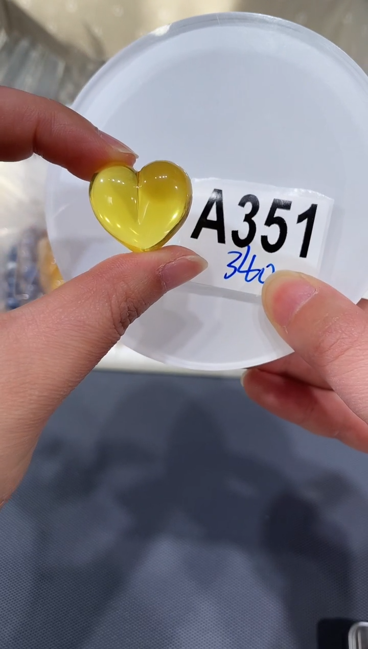 手链金珀未镶嵌A351 金珀屁桃