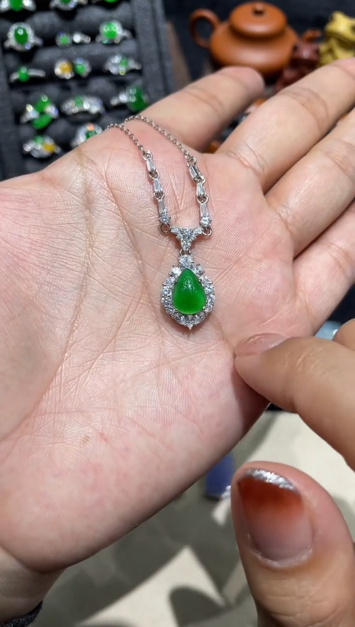 【闪购商品】翡翠套链银S925镶嵌水滴48小时鉴赏期