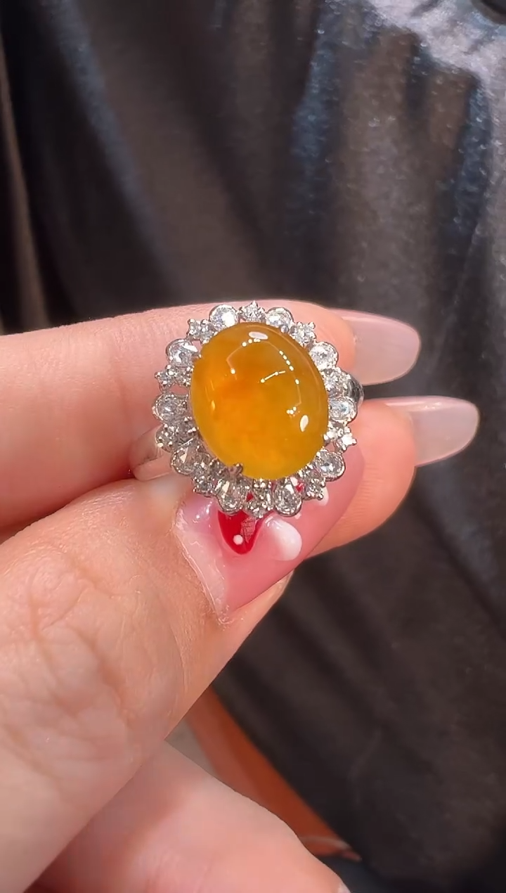 【闪购商品】翡翠戒指18K金镶嵌戒指