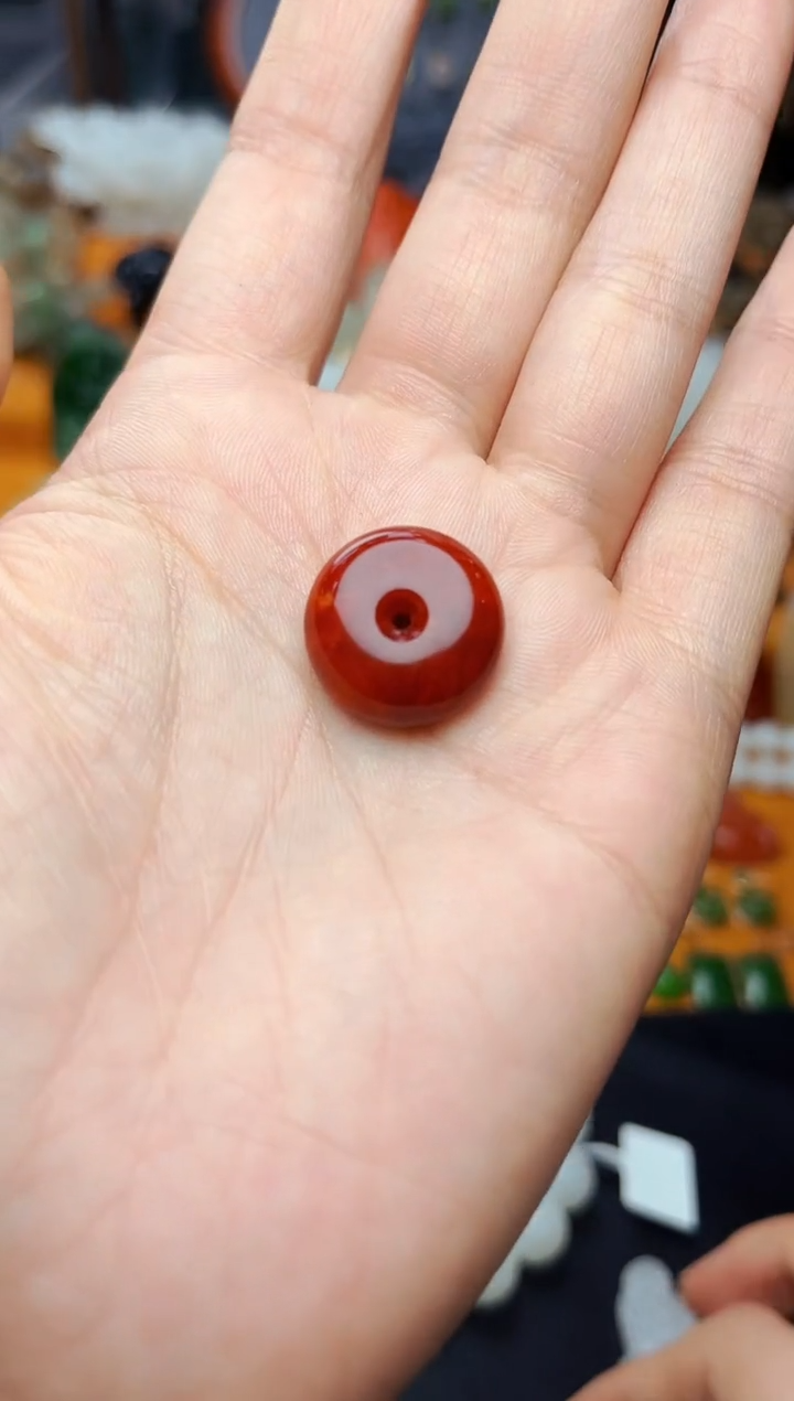 【闪购商品】南红玛瑙颈饰未镶嵌平安扣