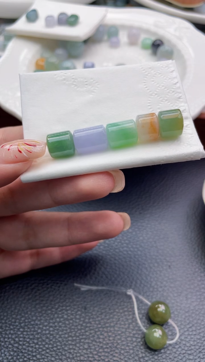 【闪购商品】定制翡翠未镶嵌49741111