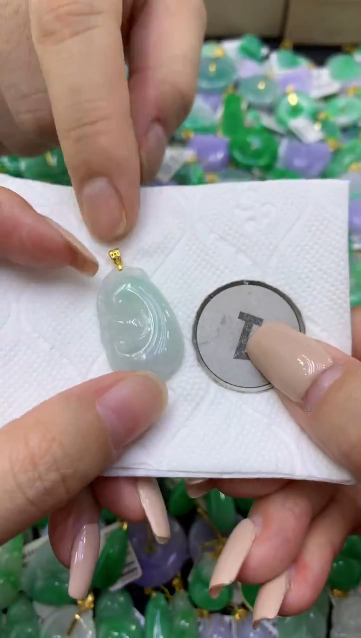 颈饰未镶嵌翡翠天然缅甸翡翠A货