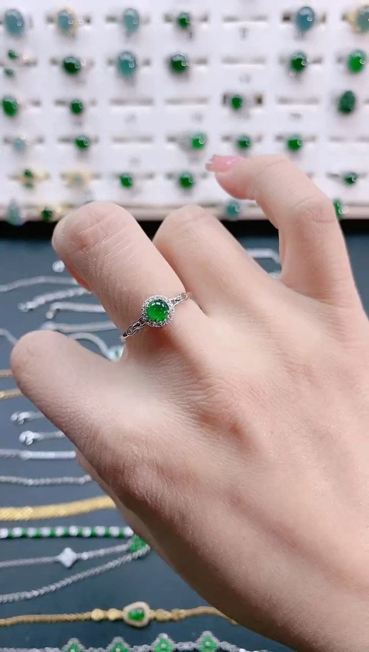 【闪购商品】翡翠戒指银S925镶嵌天然翡翠
