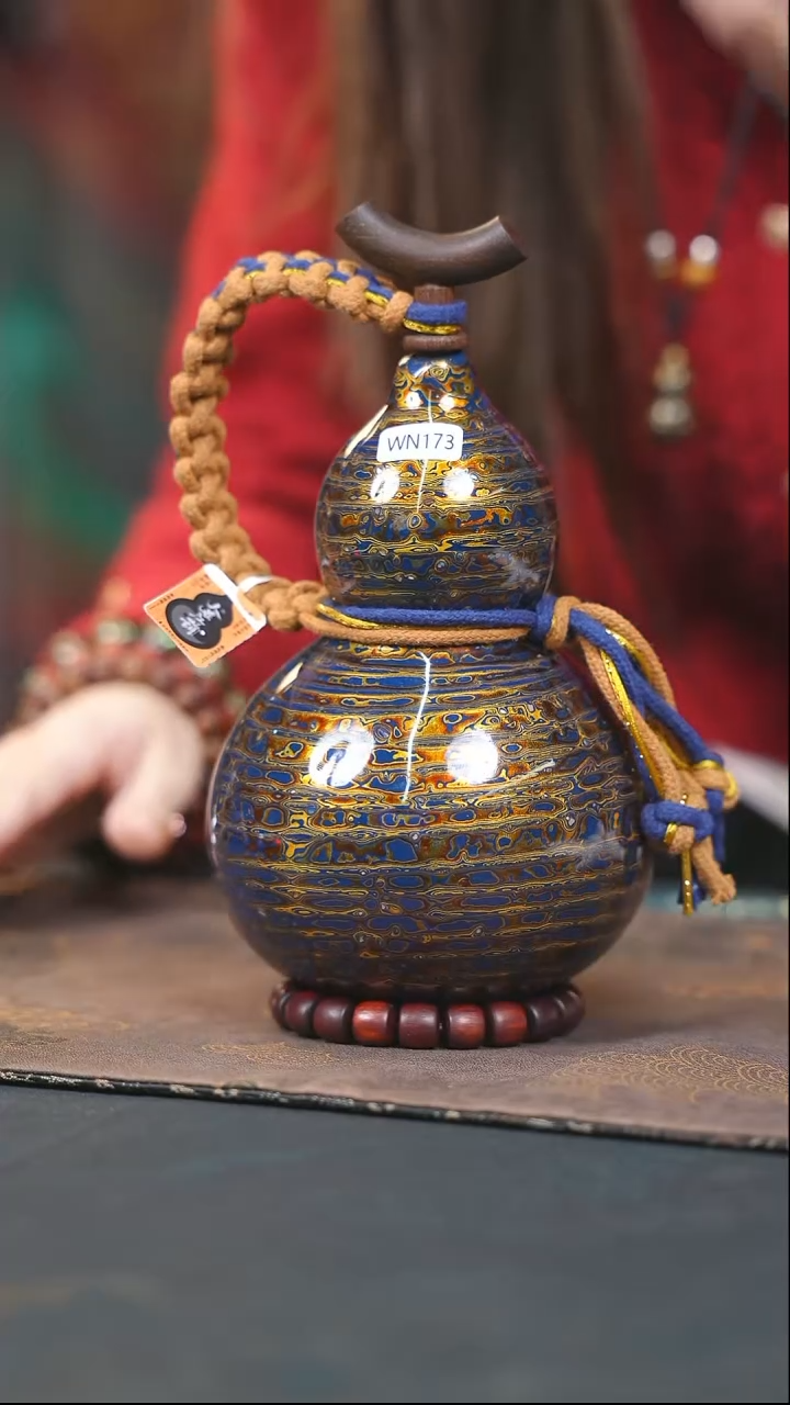 【闪购商品】WN173漆艺酒葫芦不包手串及旋转底座