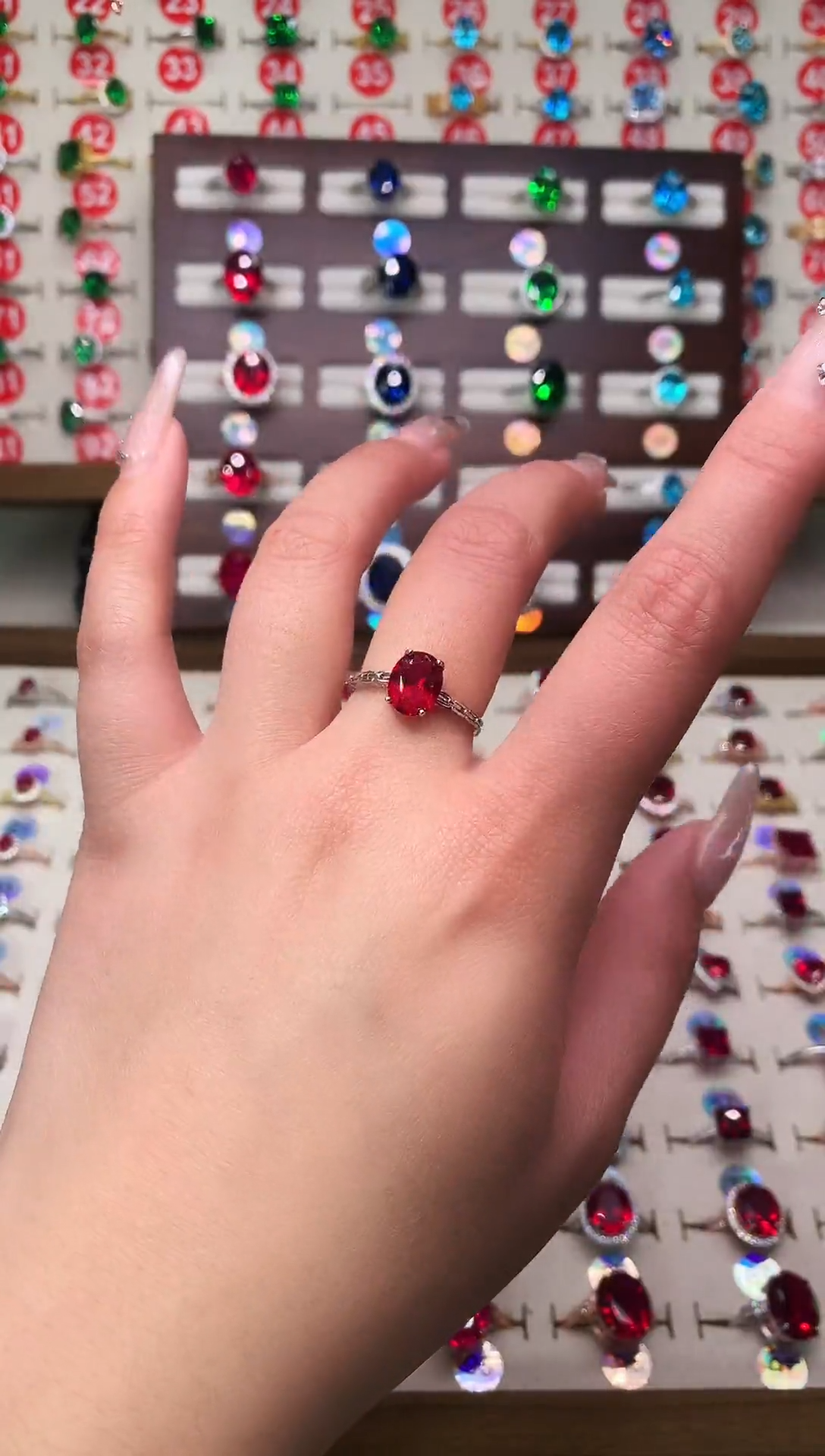 银S925镶嵌戒指红宝石7*9 银托