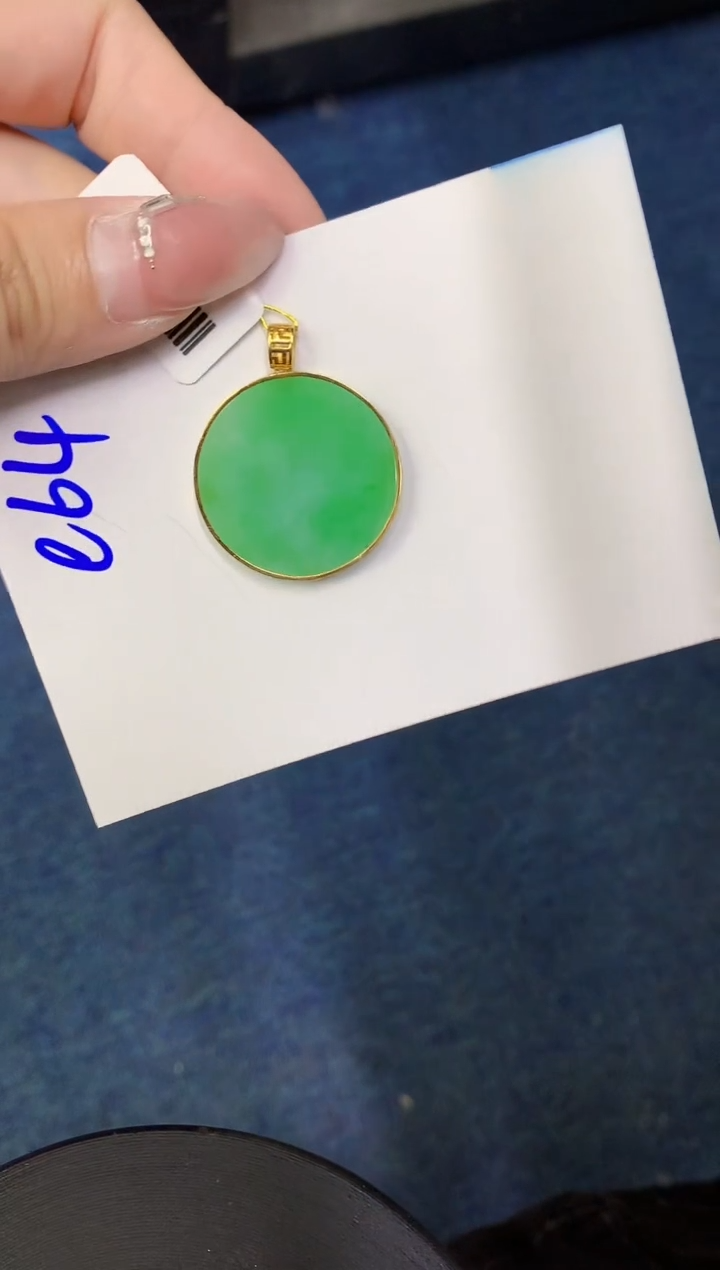 【闪购商品】翡翠颈饰未镶嵌000000000000