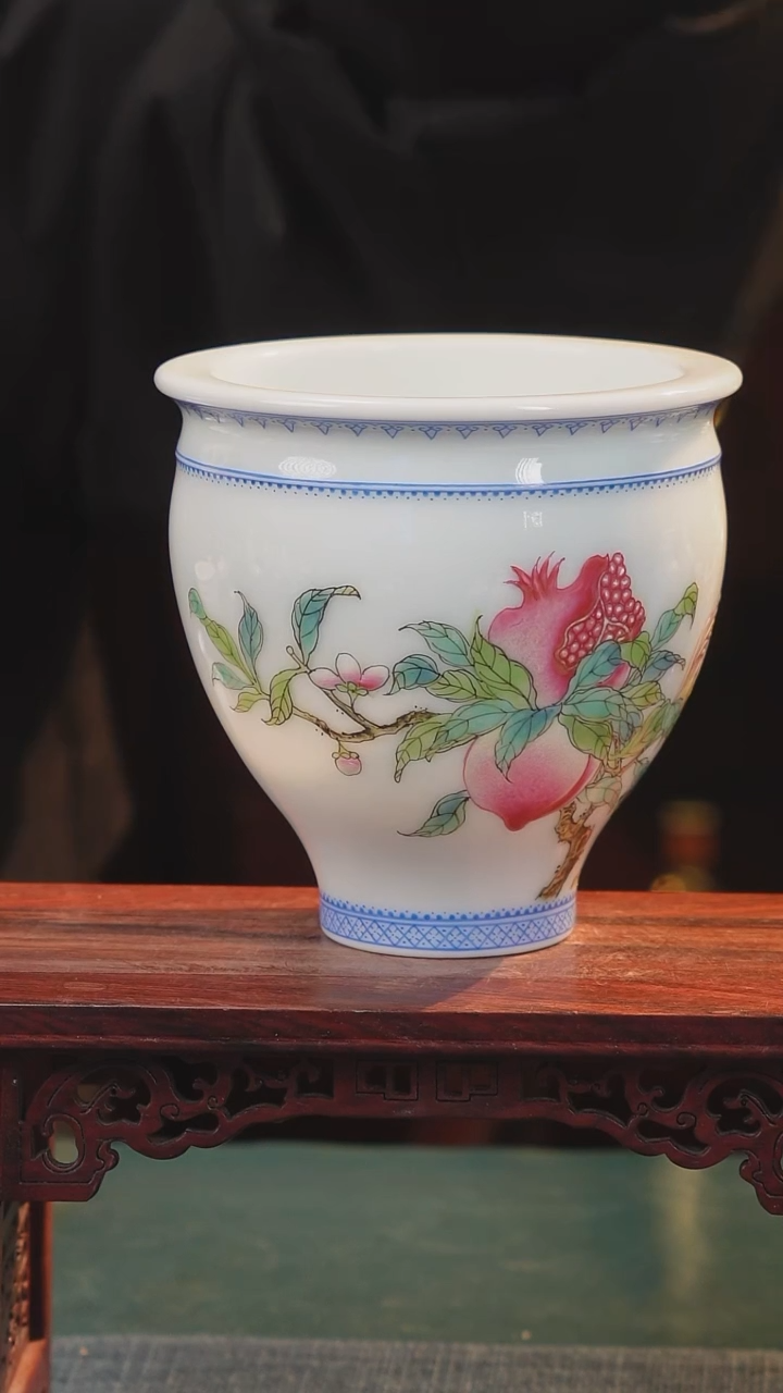 【闪购商品】摆件釉上粉彩纯手绘手工原创瓷器