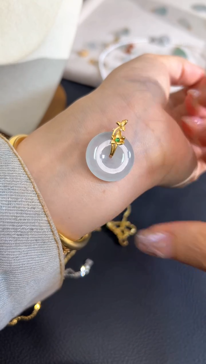 【闪购商品】翡翠颈饰18K金镶嵌翡翠源头直播间