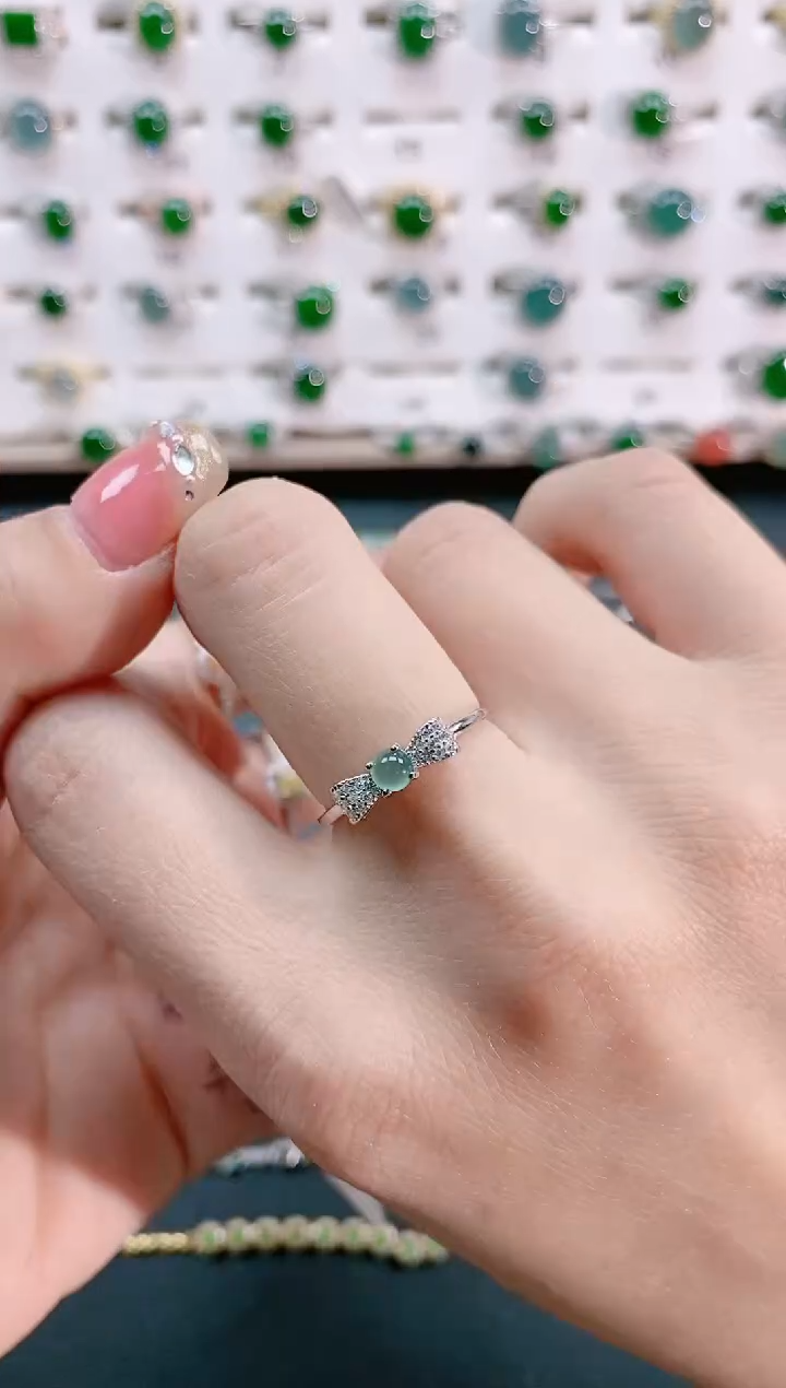 【闪购商品】翡翠戒指银S925镶嵌天然翡翠