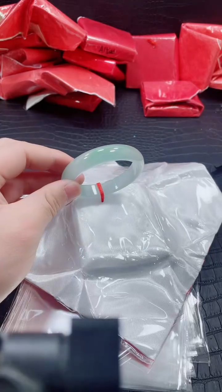 非金属无小哥 194号手镯 55.7圈口