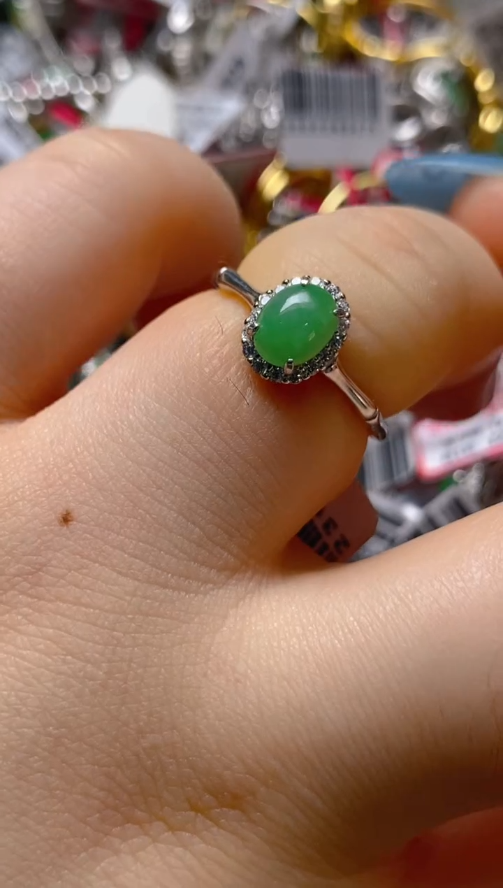 银S925镶嵌戒指翡翠百内无证书