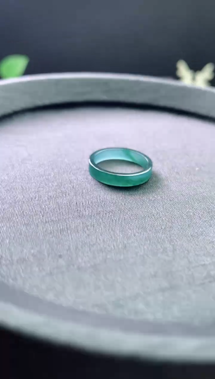 翡翠未镶嵌颈饰0532955326