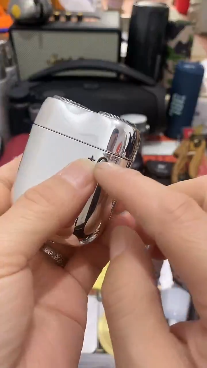 瓷片闪购商品  如图所示
