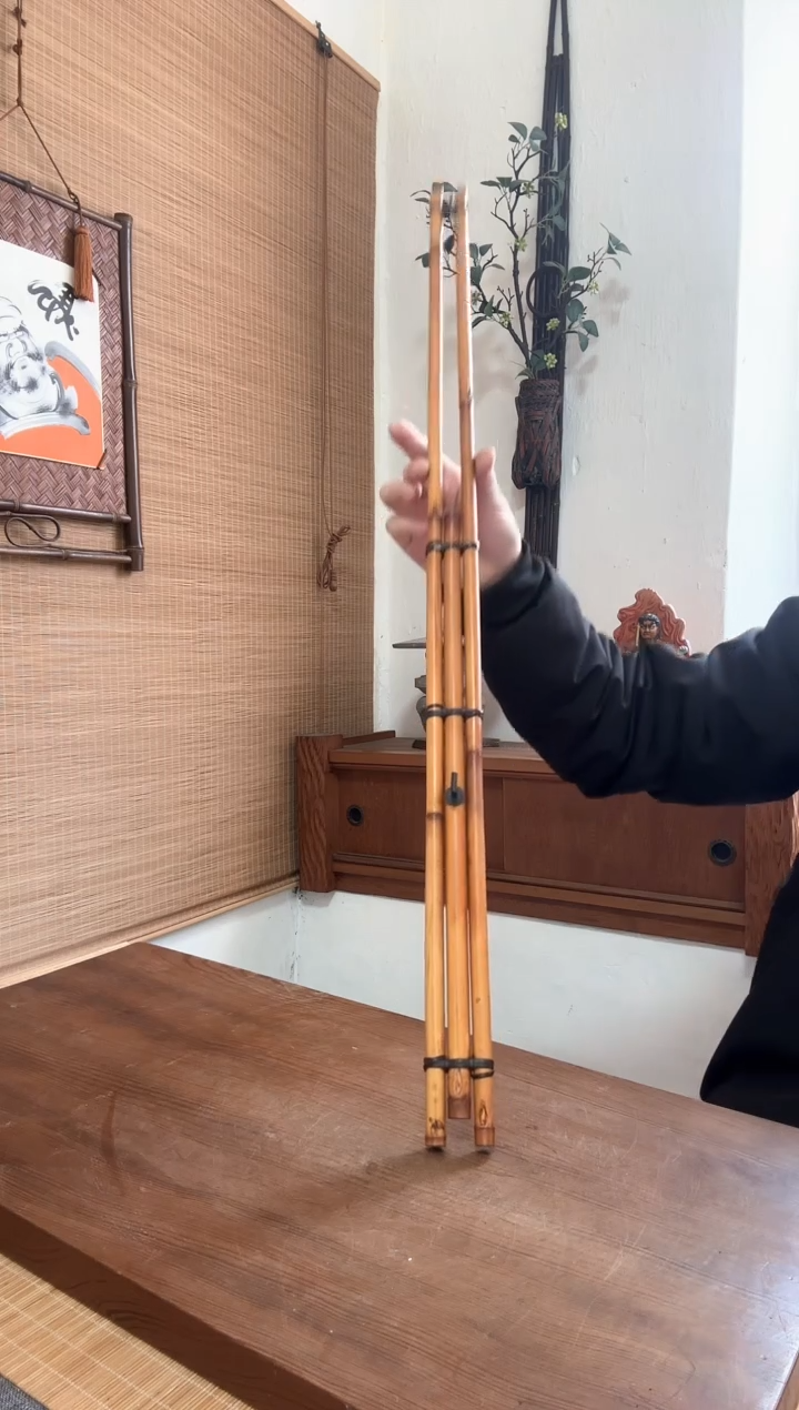 【闪购商品】杯中古品个别存有岁月痕迹，谨慎下单哦~