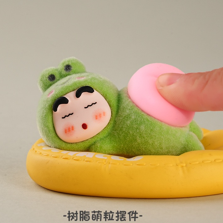桌面摆件治愈玩具新款屁屁乐小新萌粒树脂小摆件