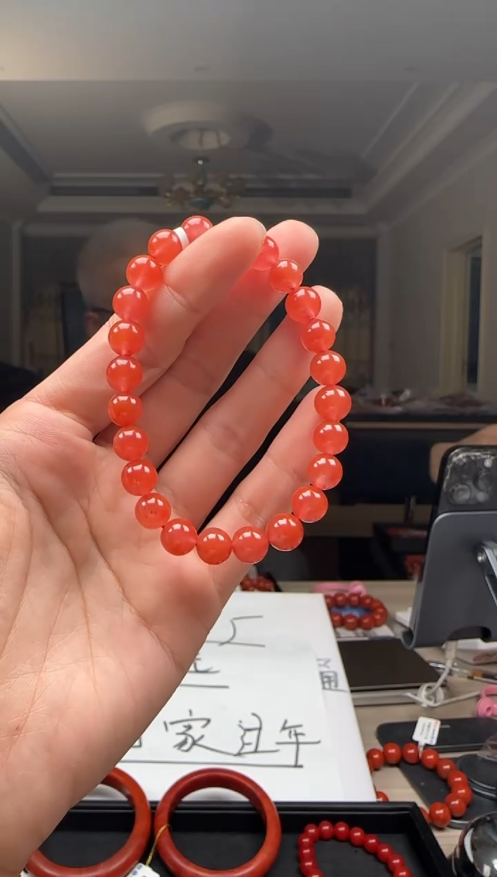 【闪购商品】南红玛瑙8mm保山手串圆珠未镶嵌多样性发一件