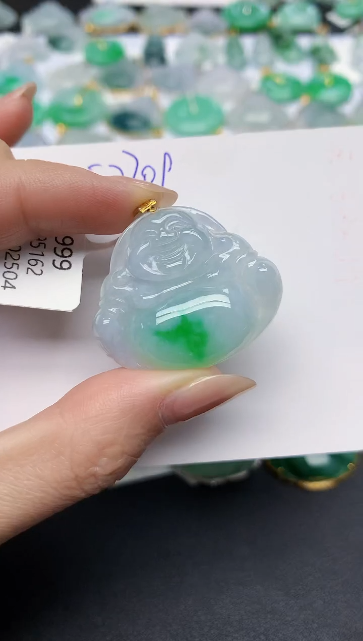 颈饰18K金镶嵌翡翠天然缅甸A货翡翠百元以上9元证书费自理