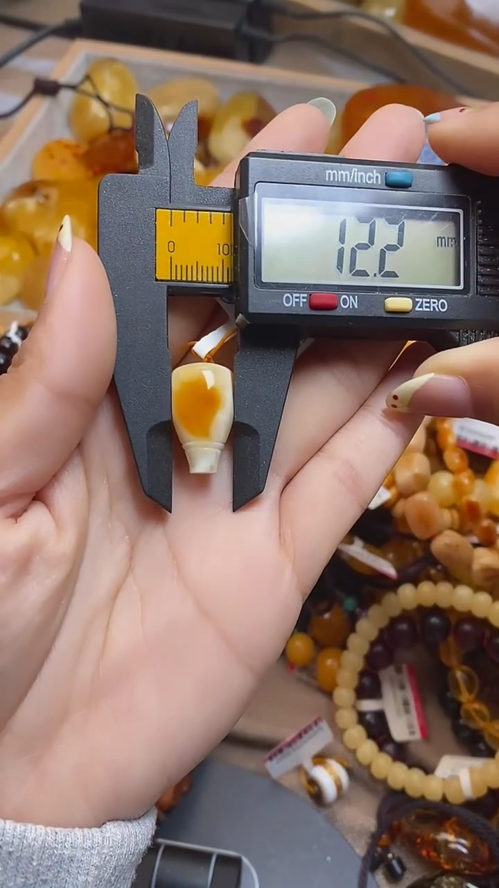 【闪购商品】琥珀珠宝奇石未镶嵌蜜蜡