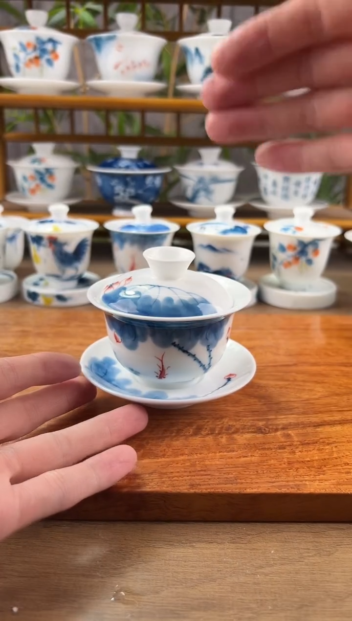 【闪购商品】微瑕线条莲130ml三才盖碗