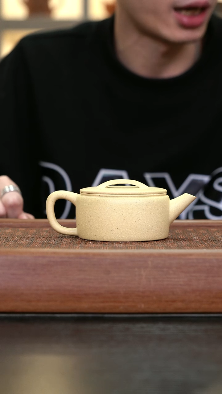 茶壶紫砂  28   号  紫砂壶