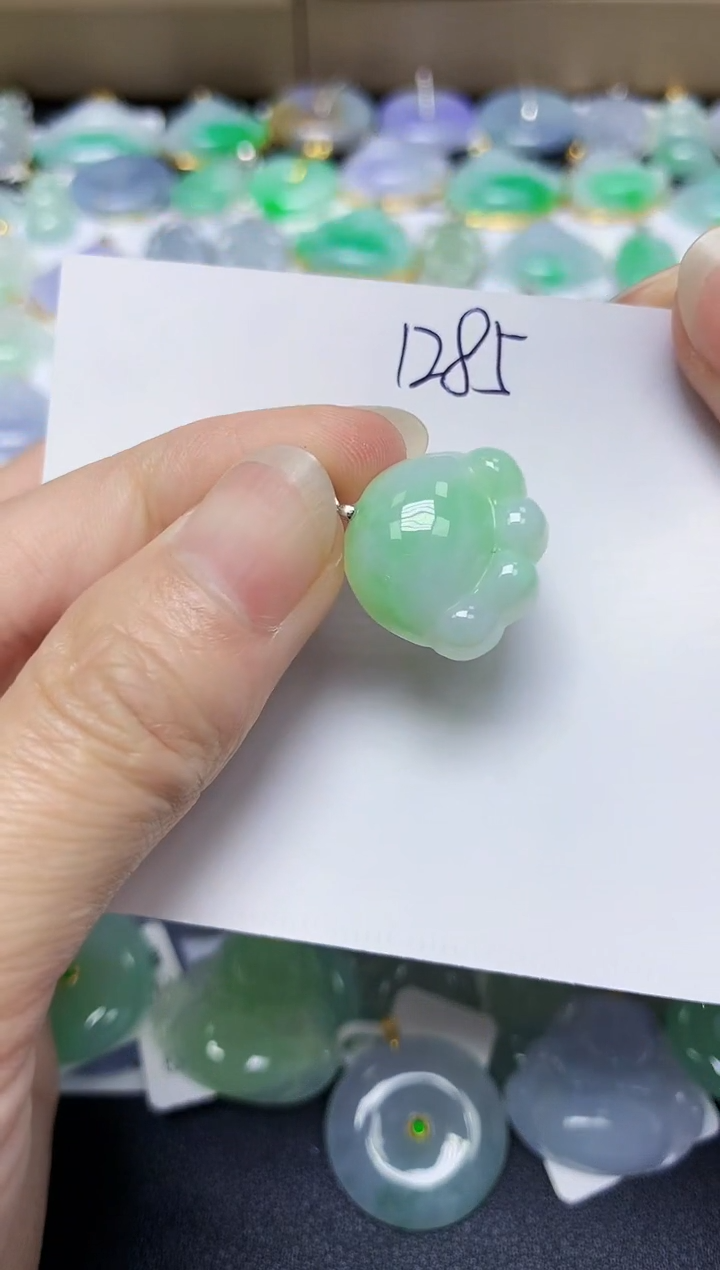 翡翠未镶嵌颈饰 天然缅甸翡翠A货