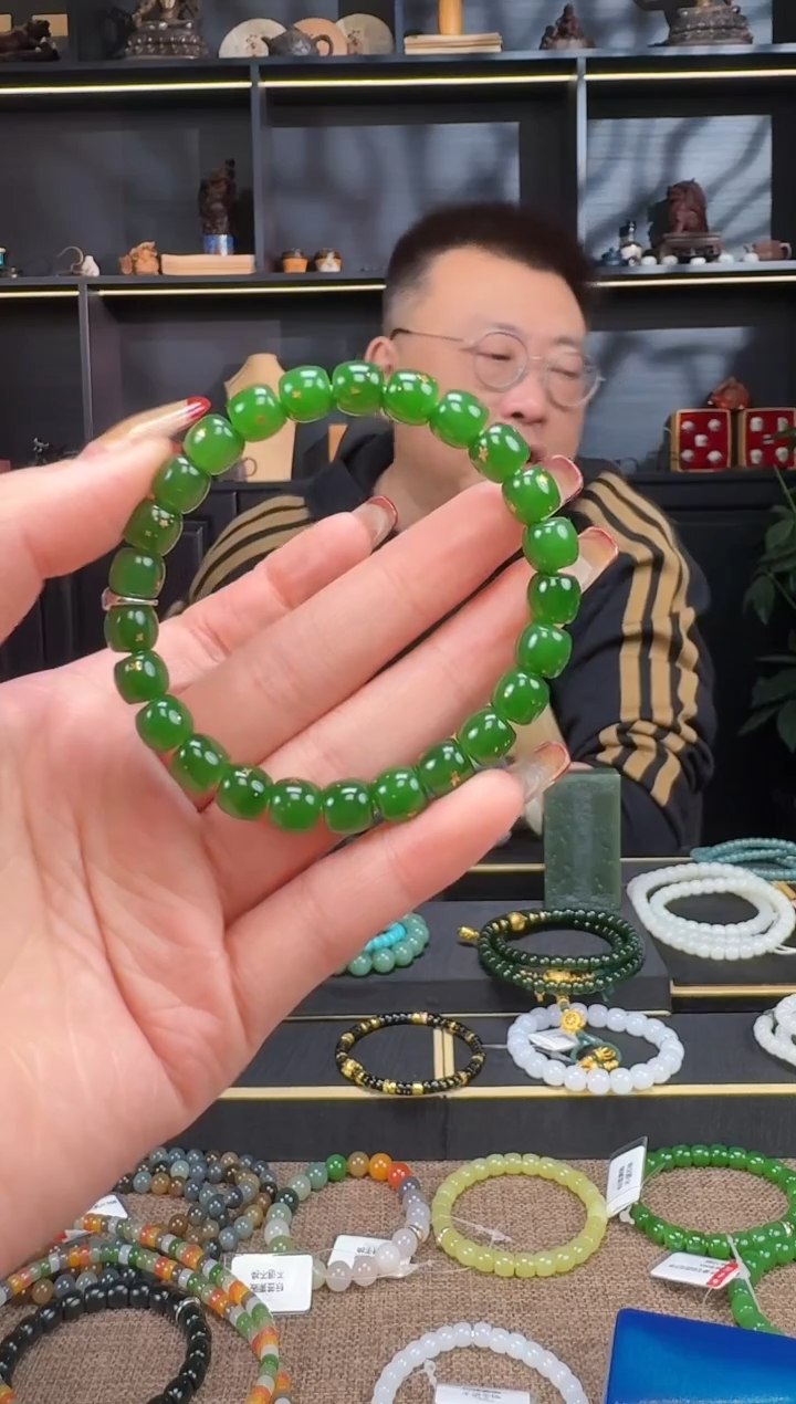 【闪购商品】和田玉1未镶嵌8.5mm碧玉手串 洒