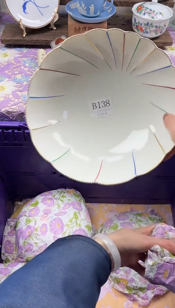 瓷片你****阿                B138