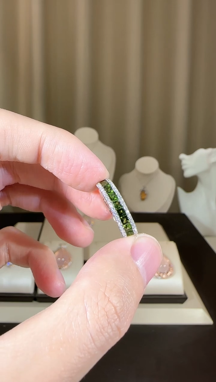 【闪购商品】透辉石排戒银S925镶嵌设计款