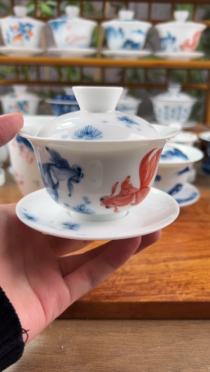 【闪购商品】全品红蓝锦鲤180ml三才盖碗