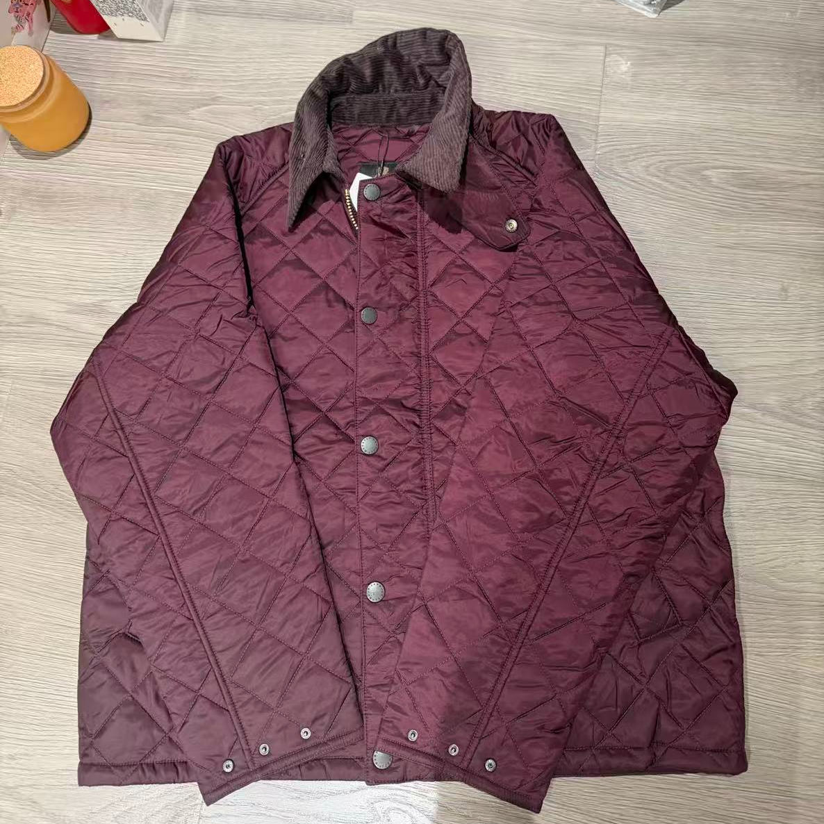 25681 翻领棉衣外套女