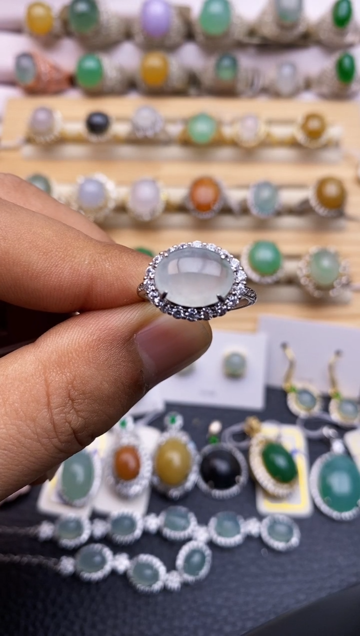 【闪购商品】翡翠戒指银S925镶嵌3367
