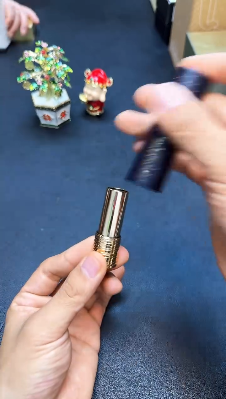 瓷片新正品一件不留@@WE618