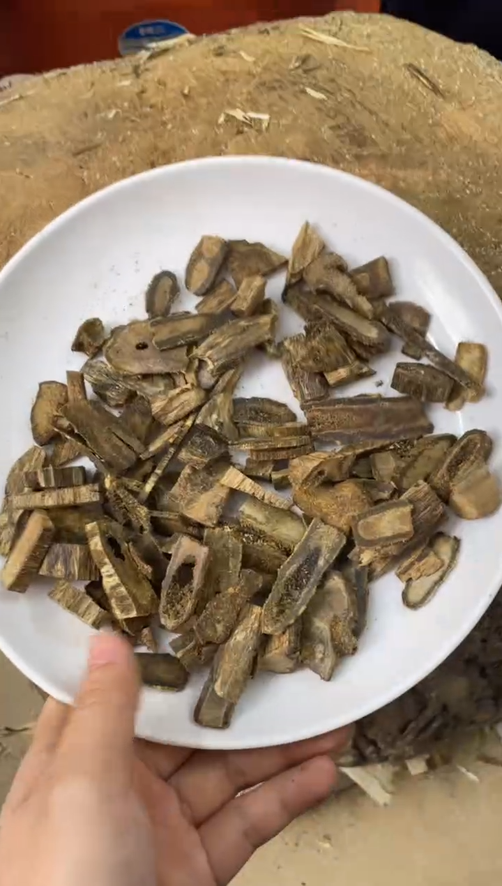 沉香碎屑沉香木棋楠沉香 原料文创 多样性发货1份块料