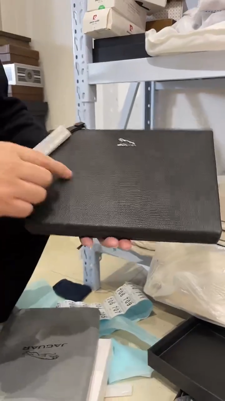 头层牛皮697品牌男包清货中（不要卡单，理性消费）