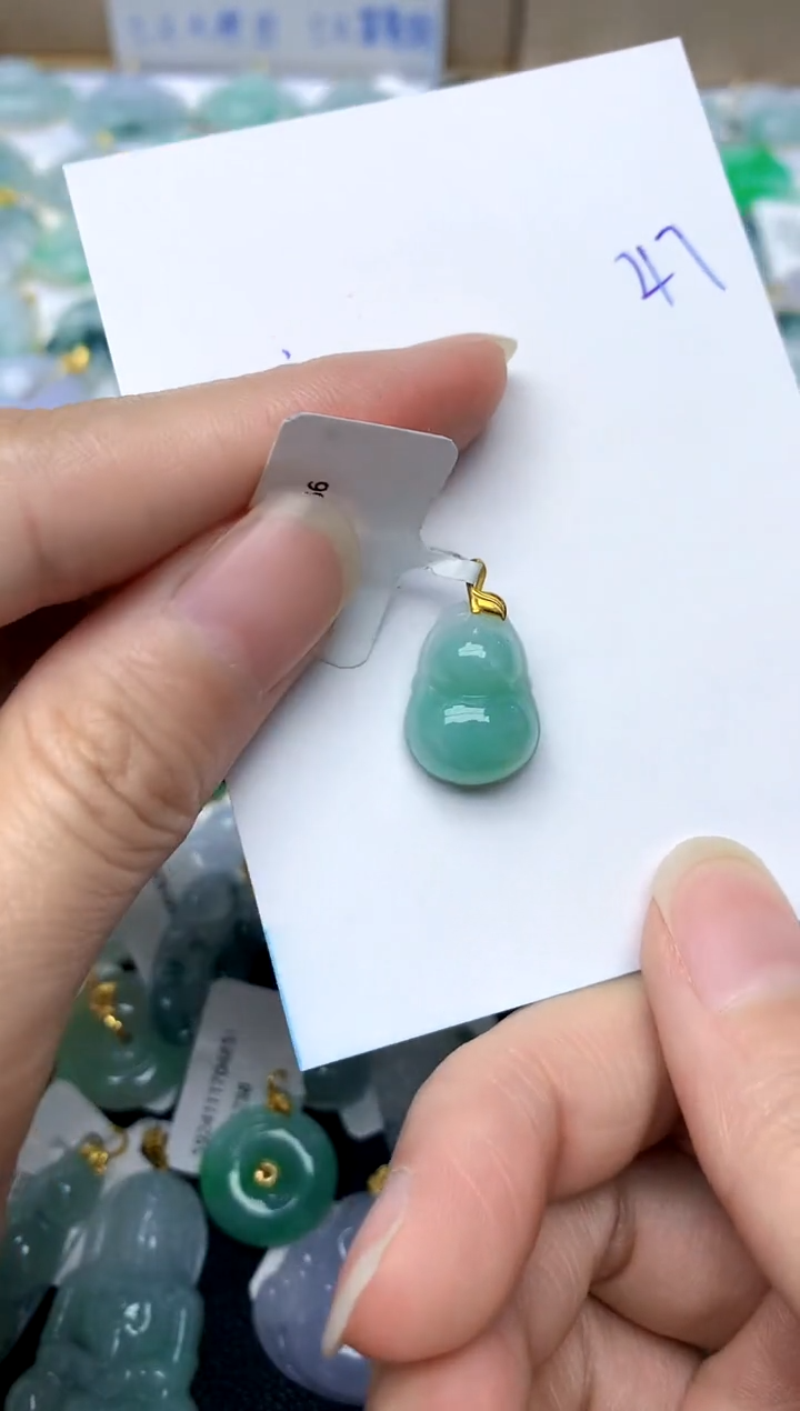 【闪购商品】翡翠颈饰18K金镶嵌47天然A货翡翠