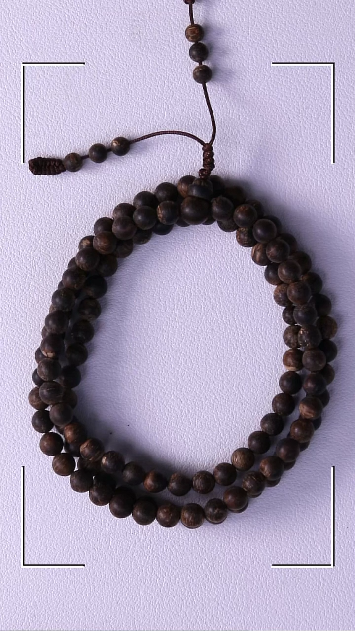 手串沉香正区文莱黑珍珠0.55  13克