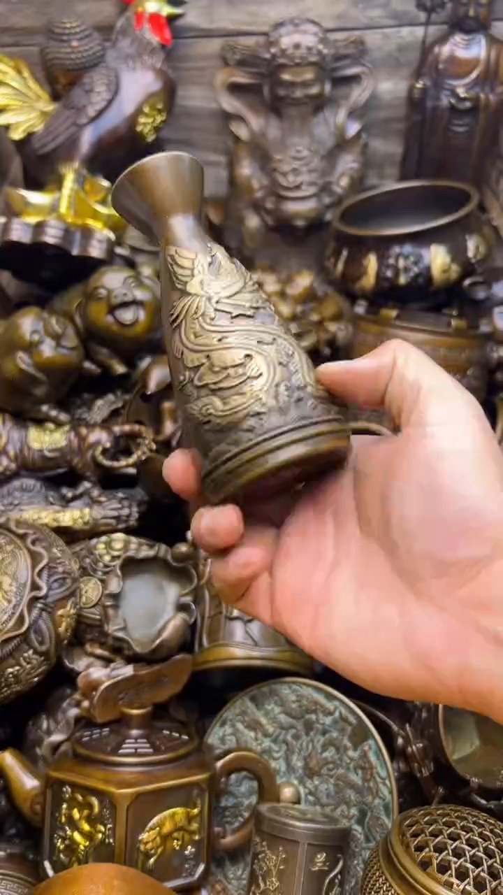 精美铜器，点击下单