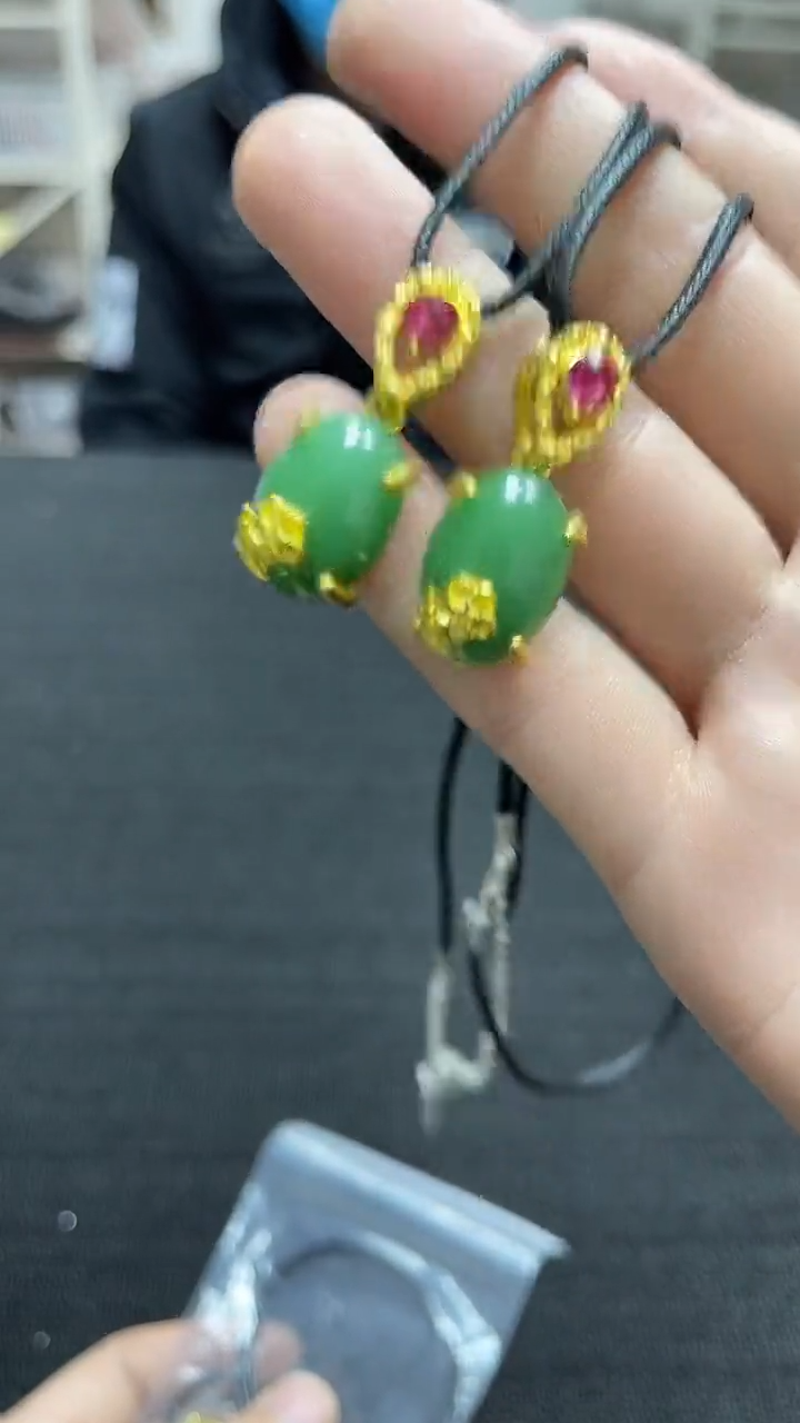 【闪购商品】和田玉颈饰未镶嵌精美吊坠1