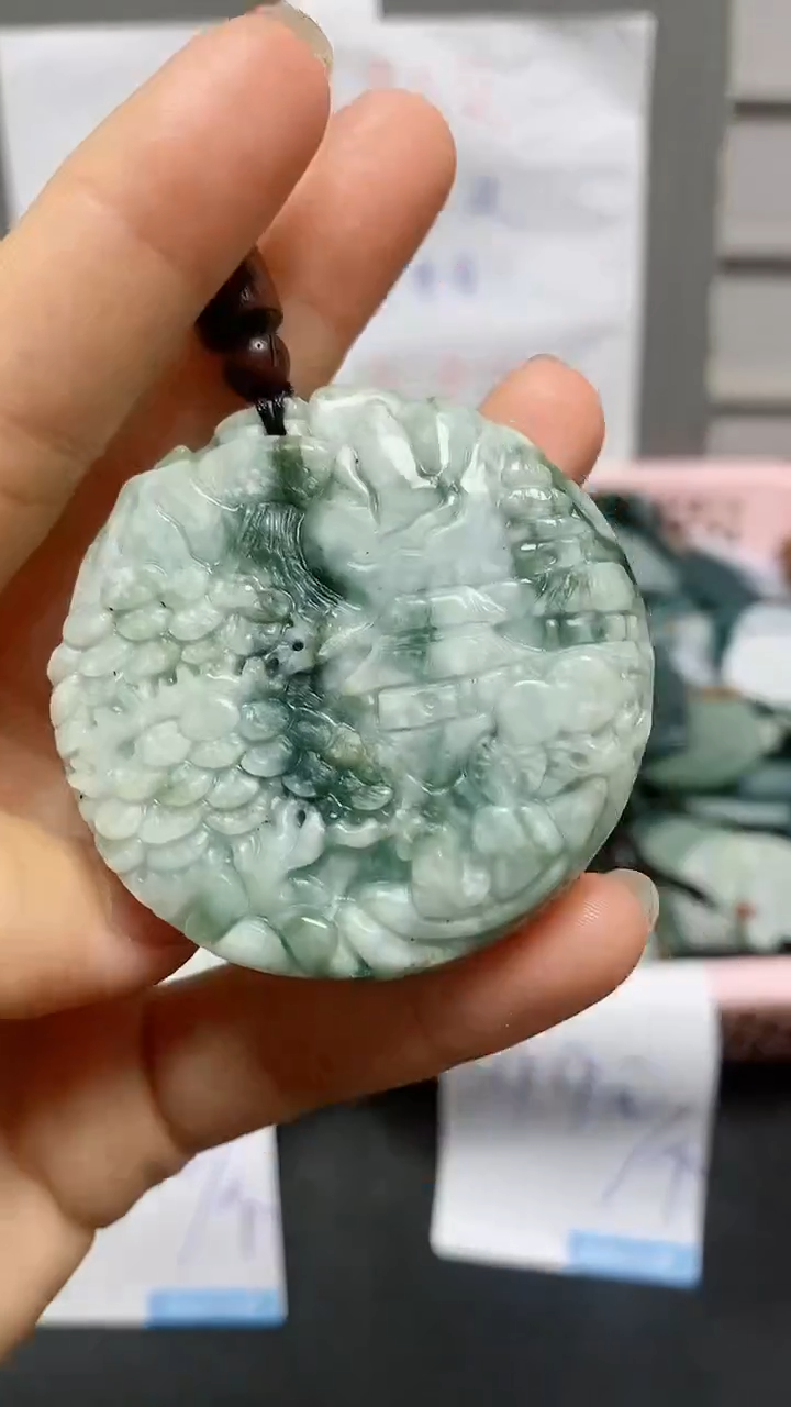 【闪购商品】翡翠颈饰未镶嵌天然翡翠A货